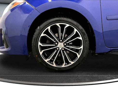 Used 2015 Toyota Corolla S w/ Body Protection Package #1 FWD image 30