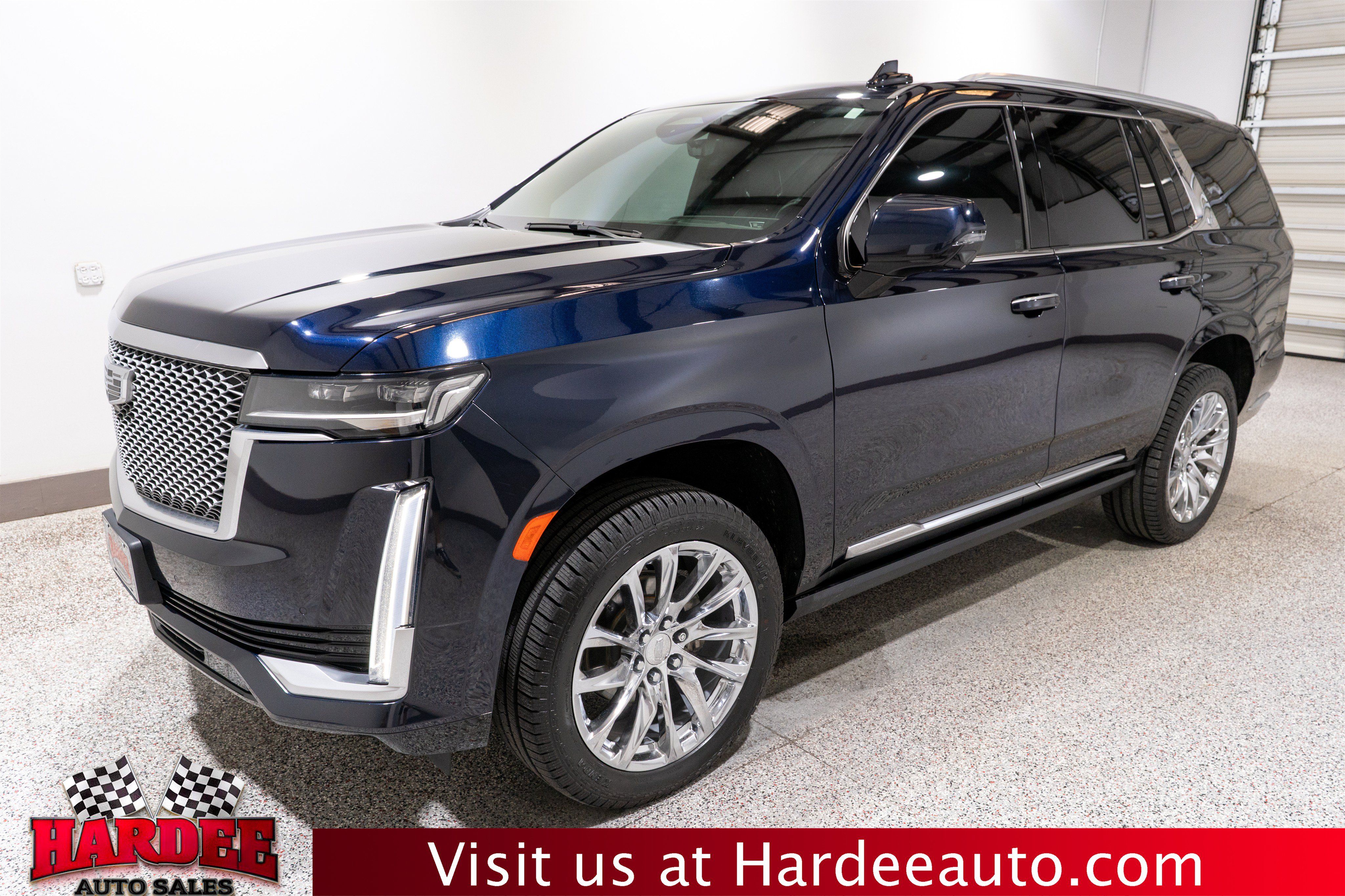 Used 2021 Cadillac Escalade Premium Luxury w/ Driver Assist Tech Package RWD image 2