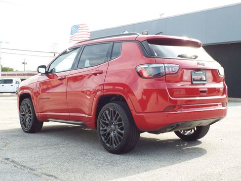 Used 2023 Jeep Compass Limited w/ Red Edition image 8