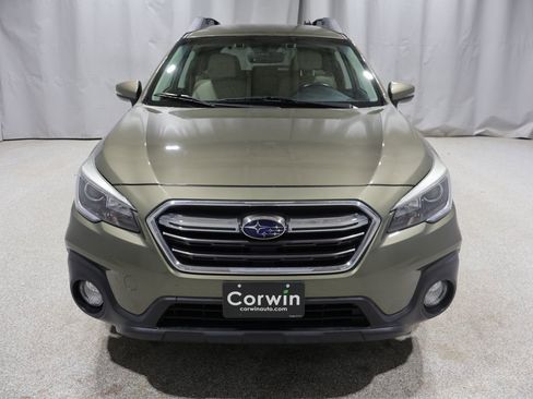 Used 2018 Subaru Outback 2.5i Premium image 7