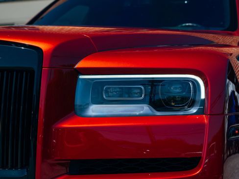 Used 2023 Rolls-Royce Cullinan AWD/4WD image 21