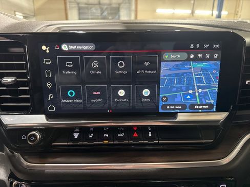 Used 2024 GMC Sierra 3500 SLT w/ SLT Convenience Package image 34