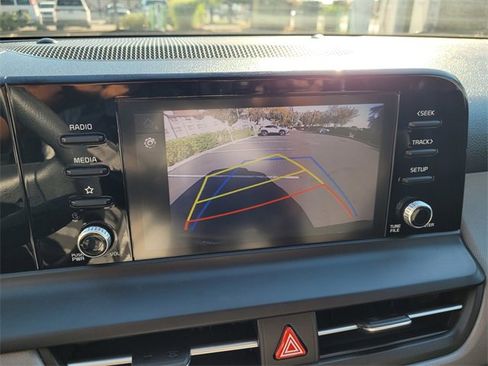 Used 2024 Kia Seltos LX image 18