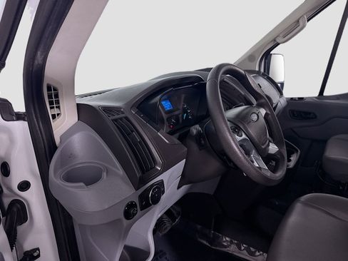 Used 2017 Ford Transit 350 XL image 21