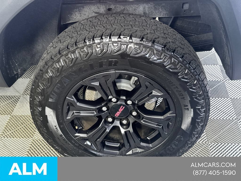 Used 2024 GMC Canyon Elevation w/ Convenience Package RWD image 22