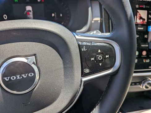 Used 2026 Volvo XC90 B5 Ultra AWD/4WD image 18