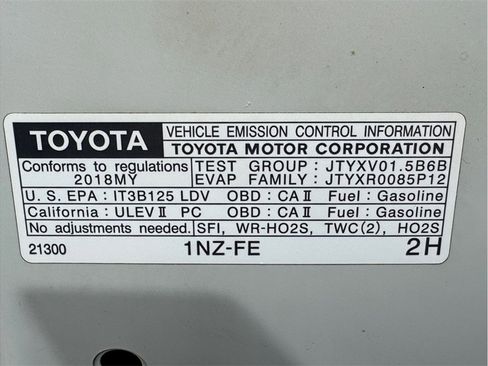 Used 2018 Toyota Yaris L image 22