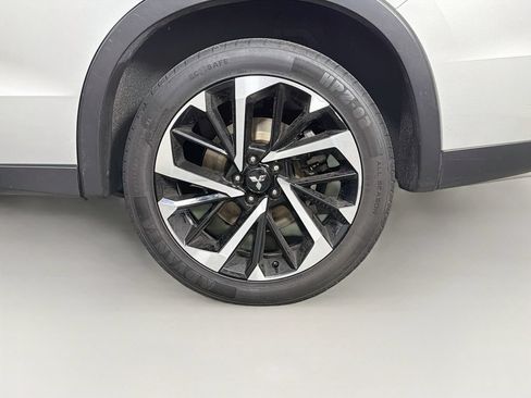 Used 2024 Mitsubishi Outlander SE Black Edition AWD/4WD image 33