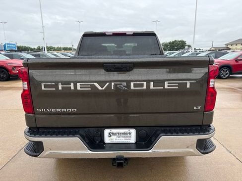 Used 2024 Chevrolet Silverado 1500 LT AWD/4WD image 4
