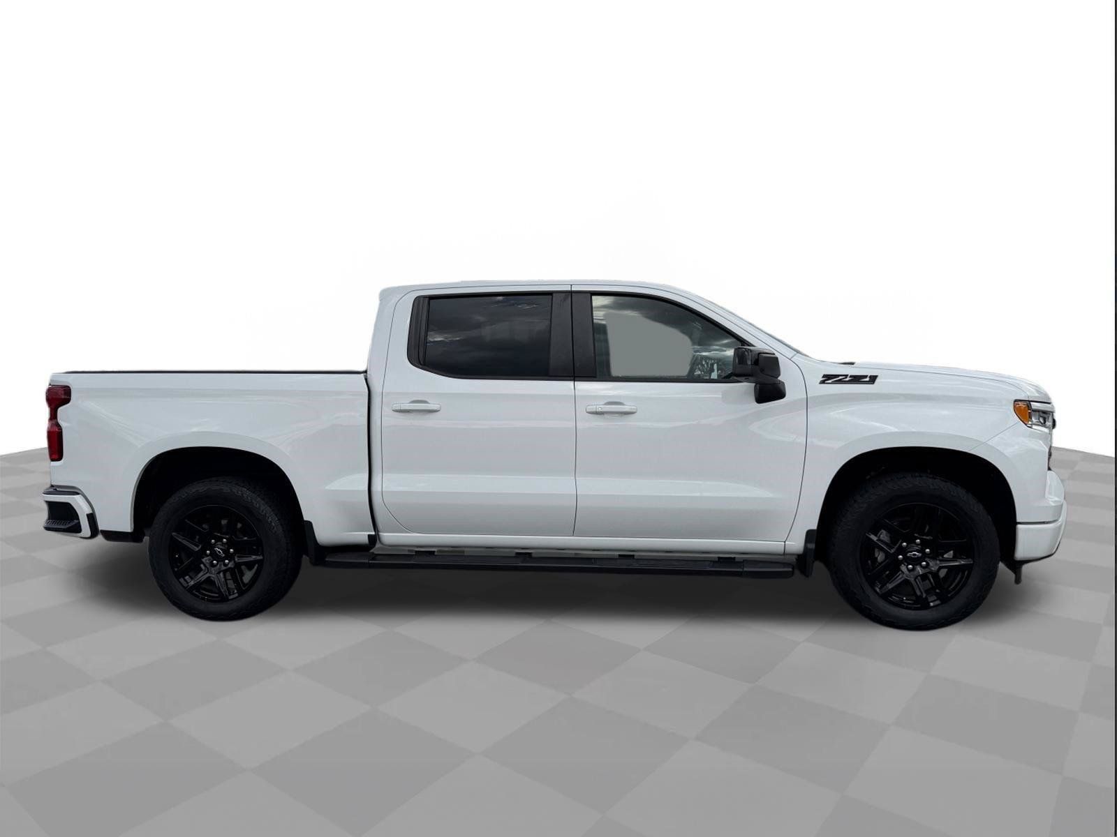 Used 2023 Chevrolet Silverado 1500 RST w/ Z71 Off-Road Package AWD/4WD image 6