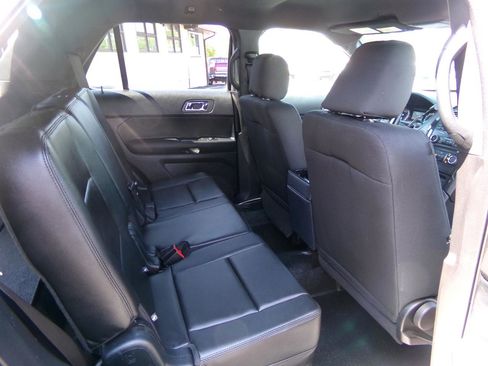 Used 2017 Ford Explorer 4WD Police Interceptor image 33