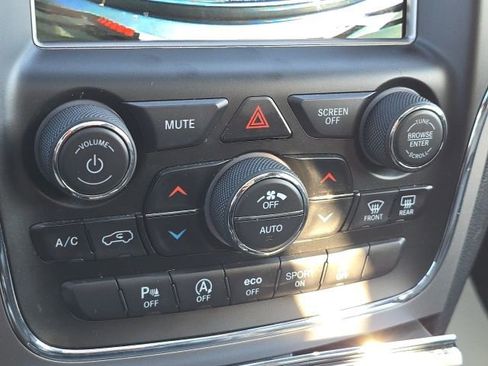 Used 2018 Jeep Grand Cherokee Overland image 18