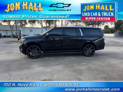 Used 2022 Chevrolet Suburban High Country image 4