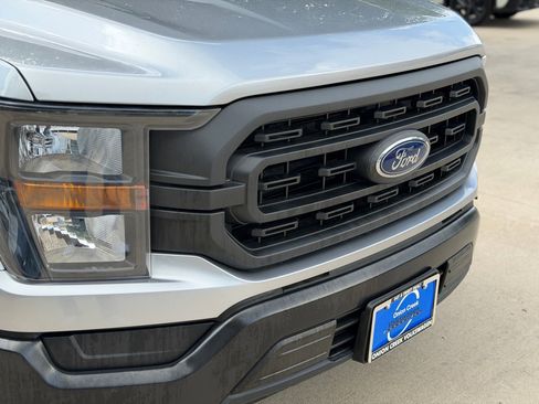 Used 2023 Ford F150 XL RWD image 3