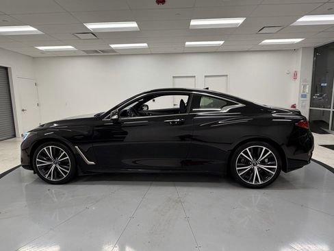 Used 2022 INFINITI Q60 3.0t Luxe w/ Essential Package image 4