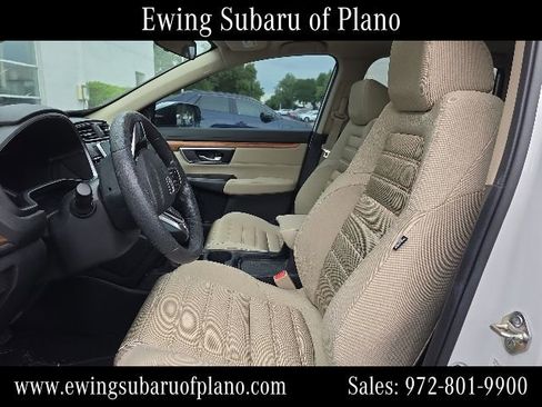 Used 2019 Honda CR-V EX image 6