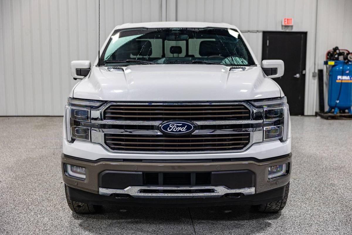 Used 2025 Ford F150 King Ranch w/ FX4 Off-Road Package AWD/4WD image 8
