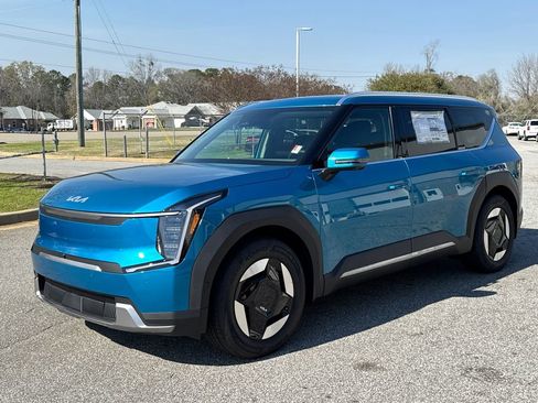 New 2026 Kia EV9 Wind AWD/4WD image 7