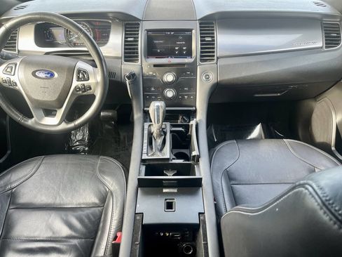 Used 2013 Ford Taurus SEL image 24