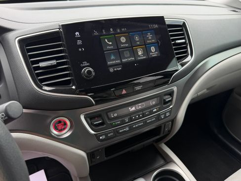 Used 2020 Honda Pilot EX image 15