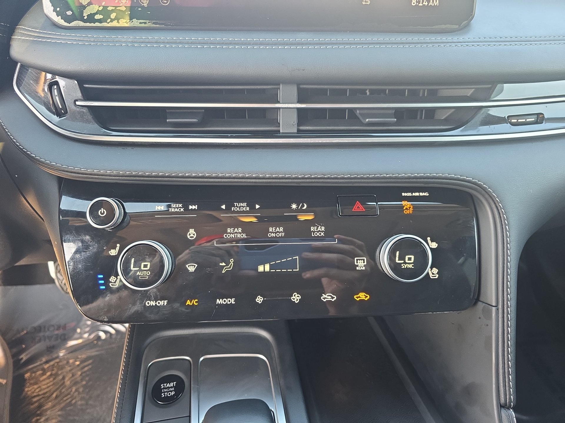 Certified 2026 INFINITI QX60 Luxe w/ Cargo Package FWD image 24