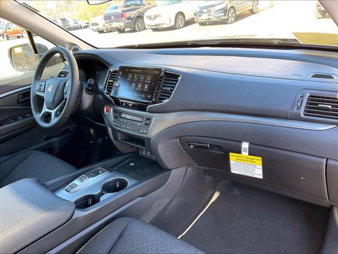 New 2026 Honda Ridgeline Sport image 10