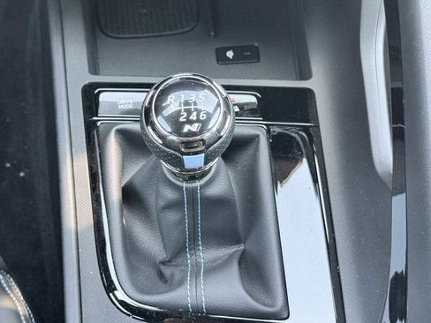 New 2025 Hyundai Elantra N FWD image 17