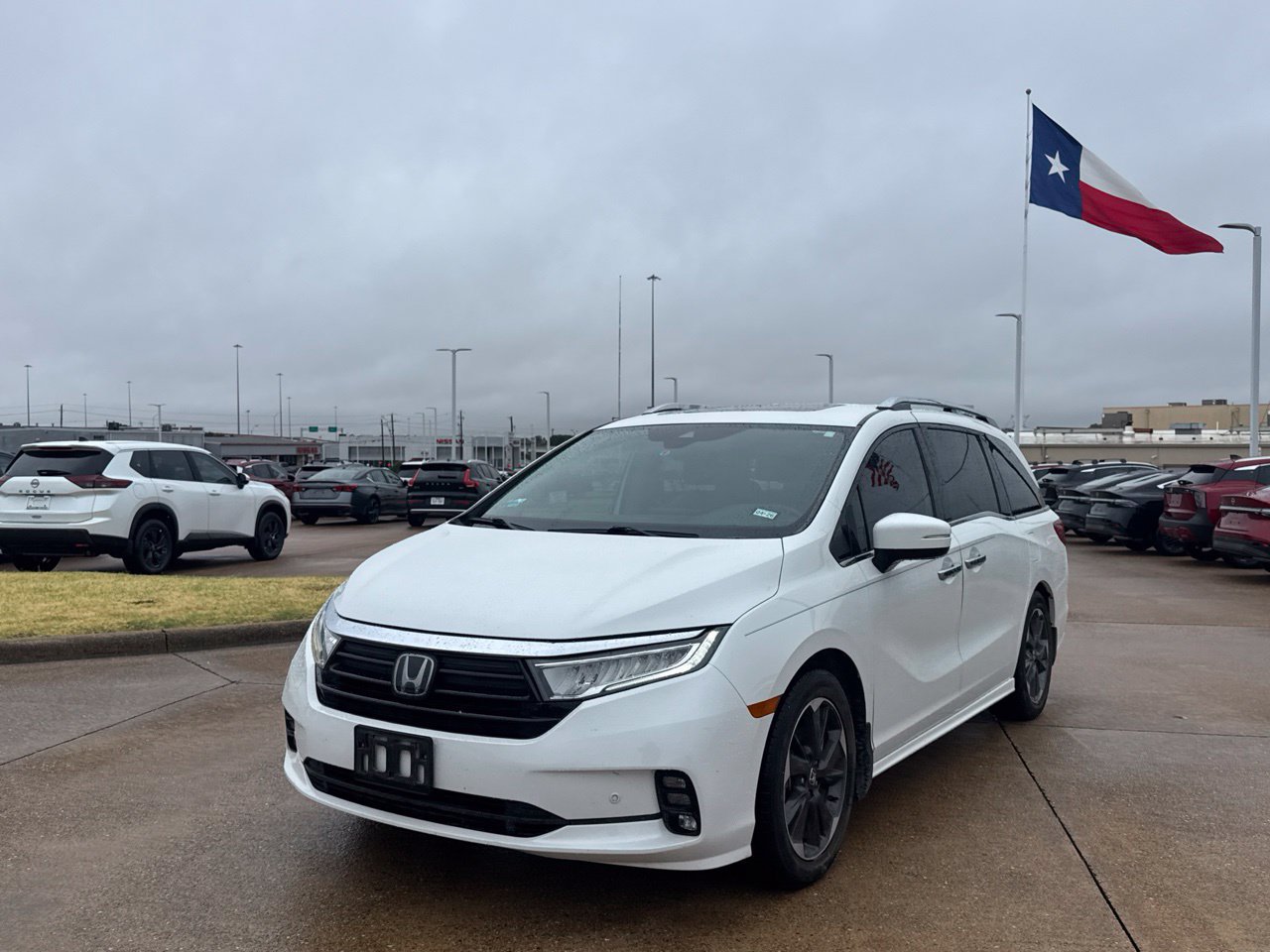 Used 2022 Honda Odyssey Elite image 8