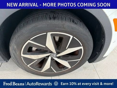 Certified 2023 Volkswagen ID.4 Pro S AWD/4WD image 8