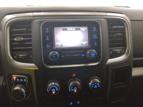 Used 2022 RAM 1500 Classic SLT RWD image 25