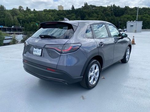 Certified 2024 Honda HR-V LX image 12