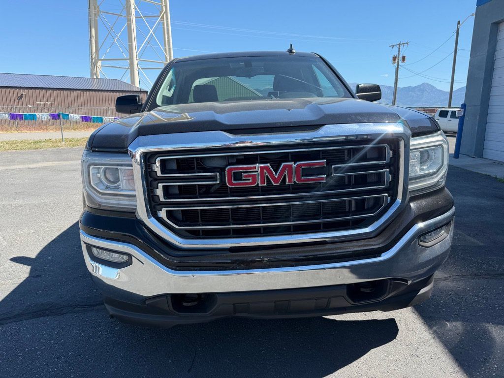 Used 2016 GMC Sierra 1500 SLE w/ Suspension Package, Off-Road AWD/4WD image 6