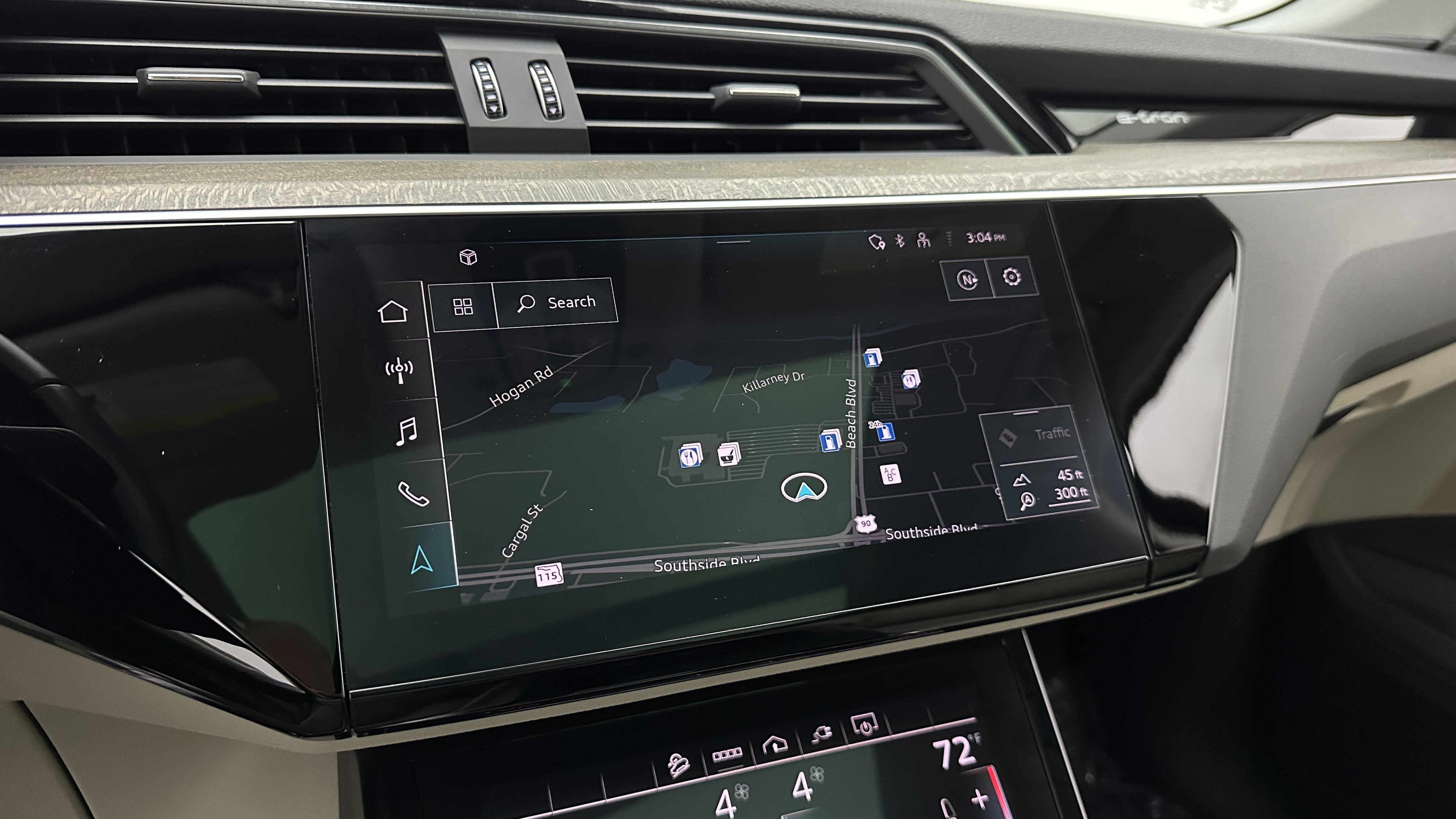 Used 2021 Audi e-tron Premium AWD/4WD image 6