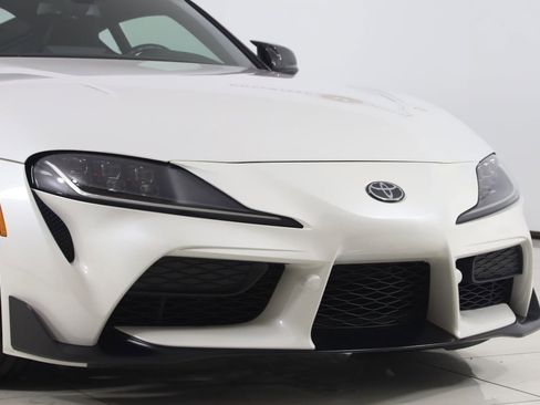 Used 2020 Toyota Supra RWD image 43