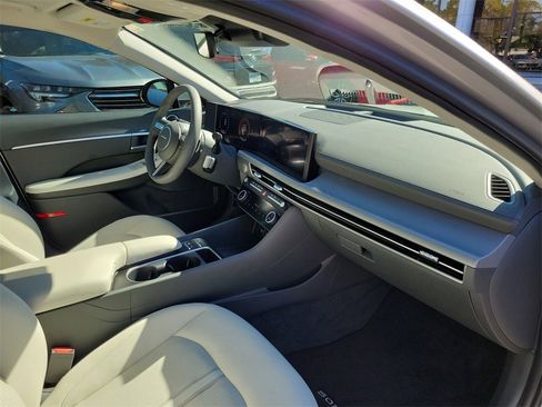 Certified 2024 Hyundai Sonata SEL image 47