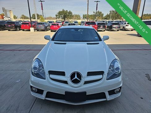 Used 2011 Mercedes-Benz SLK 300 image 5