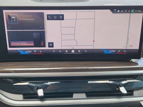 Used 2026 BMW X7 xDrive40i image 15