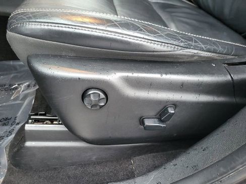 Used 2014 Jeep Grand Cherokee Limited image 12