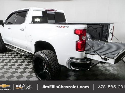 Used 2019 Chevrolet Silverado 1500 LTZ w/ LTZ Convenience Package image 33