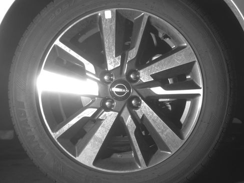 Used 2025 Nissan Versa SV FWD image 16