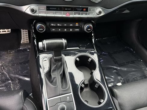 Used 2021 Kia Stinger GT-Line w/ Sun & Sound Package RWD image 22