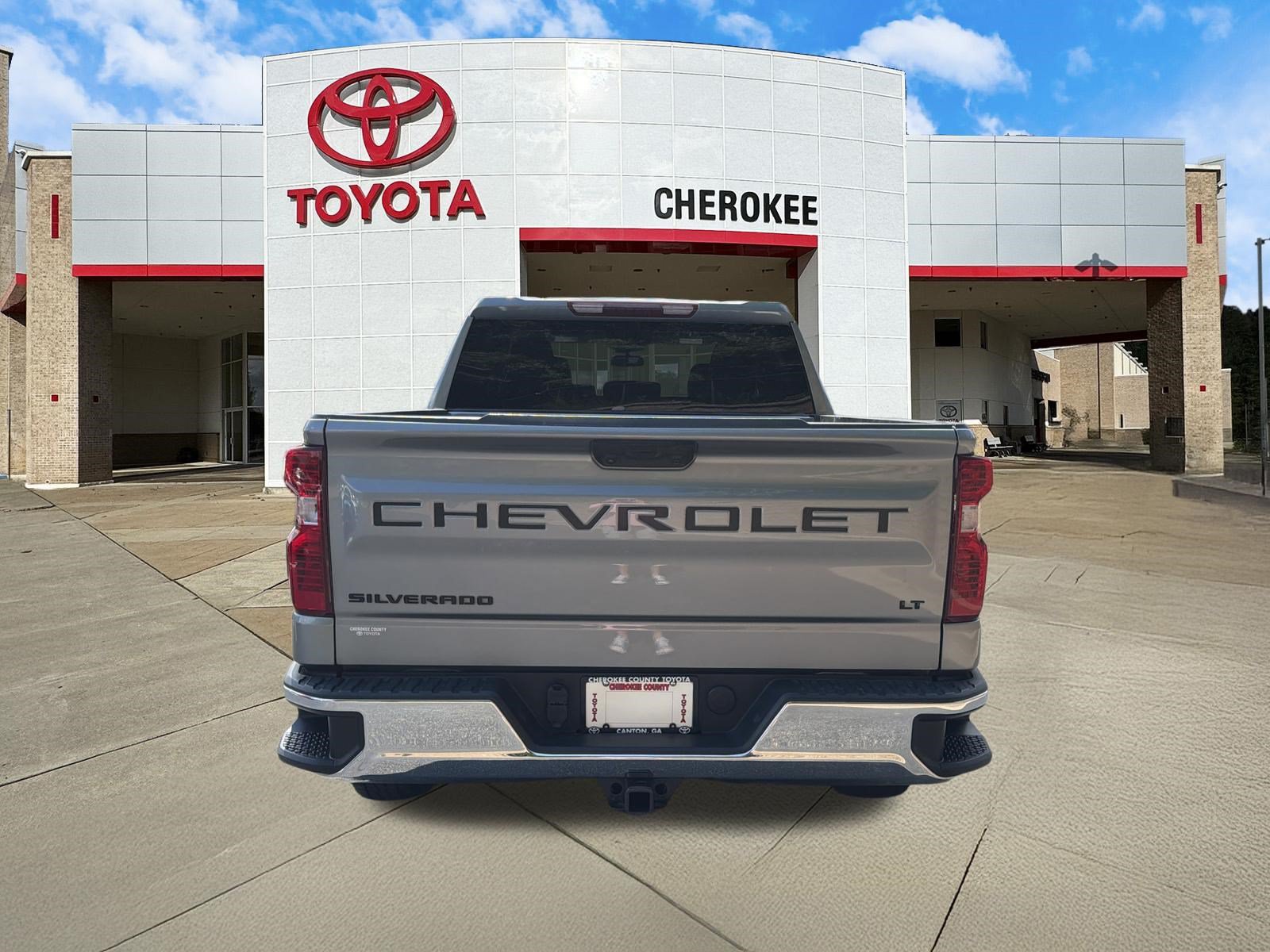 Used 2023 Chevrolet Silverado 1500 LT w/ LPO, Dark Essentials Package AWD/4WD image 6