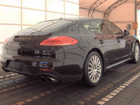 Used 2014 Porsche Panamera S image 4