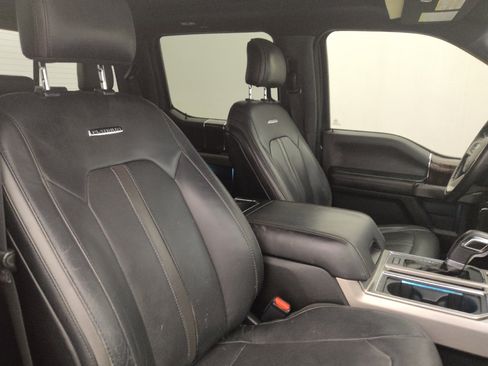 Used 2015 Ford F150 Platinum w/ Equipment Group 701A Luxury AWD/4WD image 21