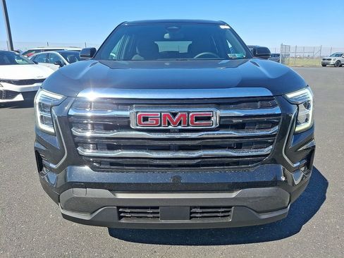 Used 2026 GMC Terrain Elevation image 2