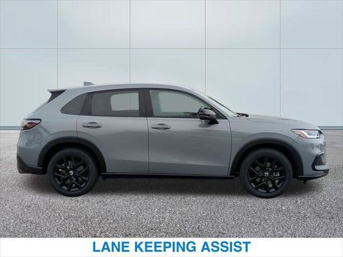 Certified 2023 Honda HR-V Sport image 6