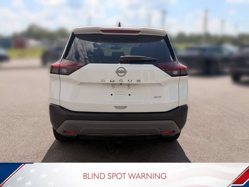 Used 2023 Nissan Rogue S AWD/4WD image 5