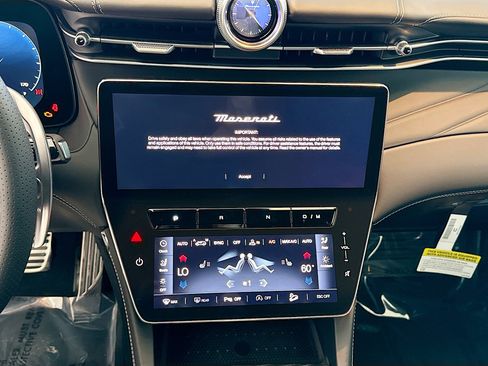 New 2025 Maserati Grecale Modena image 30