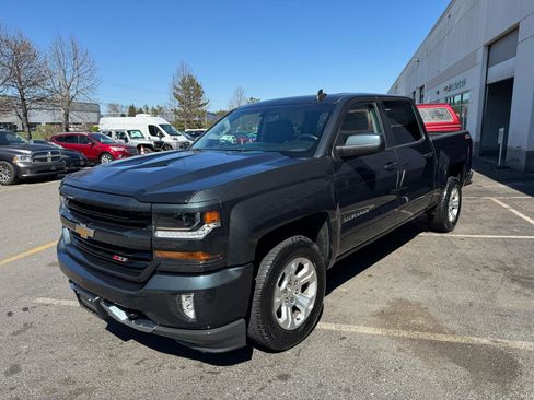 Used 2017 Chevrolet Silverado 1500 LT w/ All Star Edition image 25