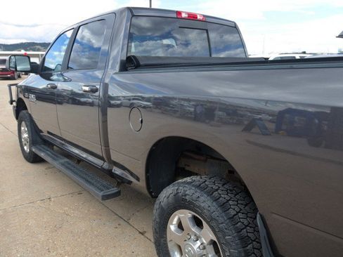 Used 2018 RAM 2500 Big Horn AWD/4WD image 9